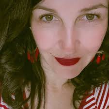 In effetti...anche perche chissà con quante altre lo fa...