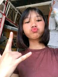 Seeking Native Friends in a Community