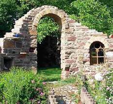 Ruinenmauer im garten selber bauen so gelingt eine antike mauer. 0 5 Qm Trockenmauersteine Naturstein Buntsandstein Sandsteinmauer Garten Ruine Ebay