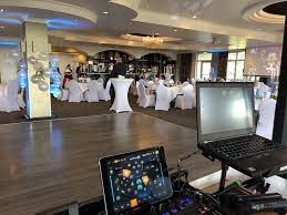 International food is served in the gladbeck van der valk's restaurant with terrace. Hotel Van Der Valk Gladbeck Hochzeit Feiern Mit Dj Tobyn Dj Tobyn On Tour Dj Tobyn Hochzeits Dj Aus Dusseldorf Dj Blog