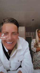 Dance with Seana Nugent from TikTok!