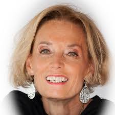 Anna Masson's Instagram, Twitter & Facebook