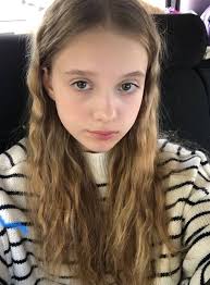 Cómo dijo Fiona De día soy una pero de noche soy otra 🤭🖤