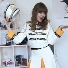 Taylor swift performing on the red tour 2013 at the scottrade center in st. Taylor Swift Fan Recreates The Singer S Tour Costumes From Scratch Gma