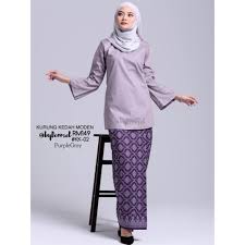 I selalunya pakai baju kurung kedah ni dengan kain batik (keh3x). 20 Trend Terbaru Baju Kurung Kedah Moden Songket Lamaz Morradean