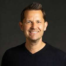 Callie Kemp's Instagram, Twitter & Facebook