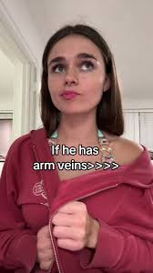 @megnutt02s video Tweet