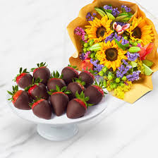 Amazon.com has been visited by 1m+ users in the past month Edible Arrangements Fruit Baskets Flowers And Chocolate Covered Strawberries Box