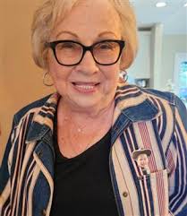 Obituary of Dolores B. Crail, 82