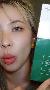 最近我早晚都敷面膜 连续敷了两个星期后 我发现我的脸提亮了许多😍, 当然我也试了很多不同款面膜 其中就有 “VT二代老虎面膜” , ·,  女人要美真的是要勤劳保养 如果你也爱美 我们就一起勤劳吧😉, ·, 有兴趣要买的朋友可以找 百变女人馆 ［均子］的店主哟💕, ·,  #joyeemakeup #skincare #mask #kbeauty #vtcicamask #beauty ...