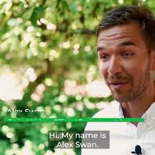 Leo Mackenzie's Instagram, Twitter & Facebook