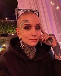 💖 will miss my shaved head and probably now and then will feel the urge to  shave again 😅