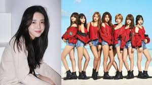 Jun 26, 2021 · 韓國女團「aoa」27歲前成員珉娥，她曾常文控訴遭隊長智珉霸凌11年，一直處於精神不穩定的狀態，在智珉退團與前公司社長親自找珉娥懇談後，事情. Aoa 8world Entertainment Lifestyle