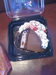Chocolate, vanilla, strawberry, banana or raspberry. Mile High Mud Pie From Red Robin Portland Food Mud Pie Desserts