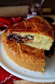 Gateau Basque A La Confiture De Cerise Noire Gateau Basque Confiture De Cerises Dessert