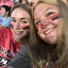 hi everyone!! my name is lucy kramer and i'm from overland park, ks. i'm  like 99% committed to uark, it's my top choice! i plan