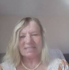 Where to exchange Bahamian currency in Traverse City without fees?