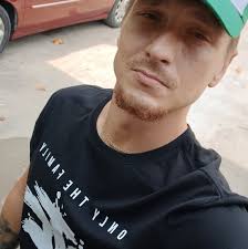 6:31 55$ CP386 Larvitar 73/73HP 73 3/73H 93.89kg WEIGHT ROCK GR 0.61m EIGHT  8,826 UST Attack ENERGY Defense HP This Larvitar was caught