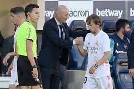 Mathematical prediction for elche vs real madrid 30 december 2020. Elche Vs Real Madrid Los Blancos Ingin Tutup 2020 Dengan Hasil Manis Halaman All Kompas Com