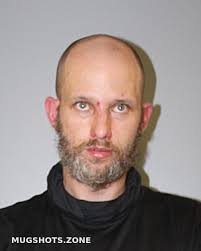 LOONEY LANCE HOWARD 09/08/2022