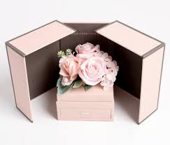 Flower Gift Box With Drawer Jewelry Storage Anniversary Gift Gift For Her Box For Gift Christmas Birthday Gift Home Decor 2020 In 2020 Flower Gift Personalized Gifts For Mom Diy Wedding Gifts