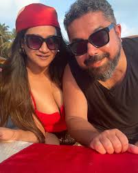 Marsha Kim's Instagram, Twitter & Facebook