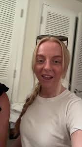 Andrea Trimble's Instagram, Twitter & Facebook