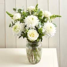 We offer sympathy flower delivery in beautiful baskets, arrangements, sprays & more. Flowers For Sympathy How To Express Condolence Pollen Nation