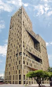 Galeria De Guia De Arquitetura De Medellin 20 Lugares Que Todo Arquiteto Deve Visitar 5 Architecture Landmark Architecture Building Brutalist Architecture