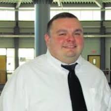 Nicholas Mullins > University of Michigan-Dearborn Difference Maker