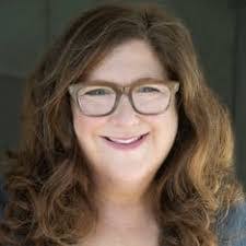 Jennifer Manley's Instagram, Twitter & Facebook