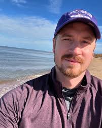 Caleb G. Peek (@caleb_ontheair) · Instagram photos and videos