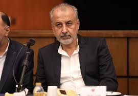 درخواست هواداران برای اخراج رضا درویش از پرسپولیس