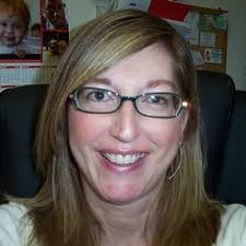 Lori Sturm Carollo (@3pugsmom)