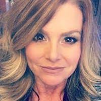 Mary Burtner's Instagram, Twitter & Facebook