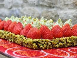 La Tarte Fraises Et Pistache De Christophe Michalak La Gourmandise A L Etat Pur Tarte Aux Fraises Recette Christophe Michalak Recette Tarte Aux Fraises