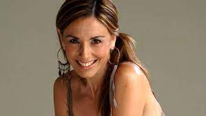 El se llama santiago garcía rosa y tiene 25 años menos que viviana saccone. Biografias Viviana Saccone Viviana Saccone N Como Facebook