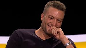 Jani keurt de kleerkast van viktor verhulst: Viktor Verhulst Presentator Love Island Sterren Op Tv