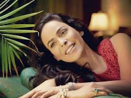 Zainab Qayyum urges fans, costars to avoid social events - Cutacut.com