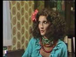 Il 19 novembre 1953 nasceva la grande Anna Marchesini. La ricordiamo con  uno dei suoi sketch più belli. Segui La Stampa Spettacoli | By La Stampa |  Facebook