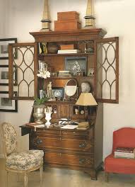 Upholstered dining chairs offer a comfortable perch while parsons dining chairs are revered for their simple, classic lines. 33 Chris Madden Ideas Home Design Home Decor