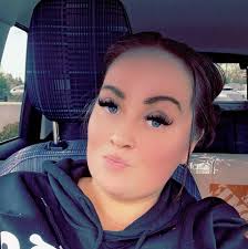 🎓🎉 MEET THE CLASS OF 2025: Mollee Cunningham, known as the resident  artist in every school she's attended, has brightened countless classrooms  with her drawings and paintings over the years. Now, Mollee