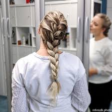 10 Schritte Frisuren Anleitung Der Originale Elsa Zopf Aus Die Eiskonigin 2 Braids Life In 2020 Zopfe Franzosische Zopfe Flechten Frisuren