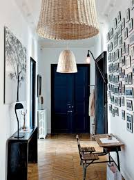 Eclairage Couloir Plus De 120 Photos Pour Vous Archzine Fr Decorer Un Couloir Architecte Interieur Peinture De Portes Interieures