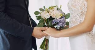 Umumnya mimpi berkahwin atau nikah adalah mimpi yang lumrah di kalangan anak muda yang mulai menempuh alam kedewasaan. Arti Mimpi Suami Menikah Lagi Yang Menyesakkan Popmama Com