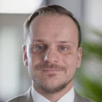 300+ profili według frazy „Bugajski”