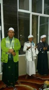 Yayasan bank rakyat (ybr) memperuntukkan rm500,000 untuk bantuan awal pengajian kepada penuntut universiti teknologi mara (uitm). Rutinitas Pengajian Bulanan Diponpes Halqoh El Istighotsah Jurnal Indonesia Baru