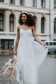 Check spelling or type a new query. Ruckenfreies Boho Brautkleid Dawn Noni Brautkleider 2021