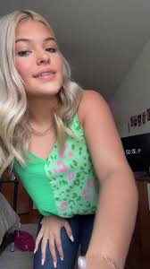 The way he says “Yes Ma'am”💚