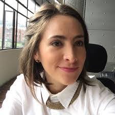 Beatriz White's Instagram, Twitter & Facebook